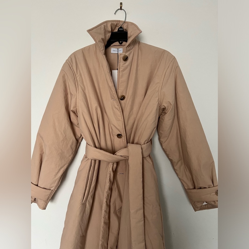 John Elliott women’s puffer trench coat